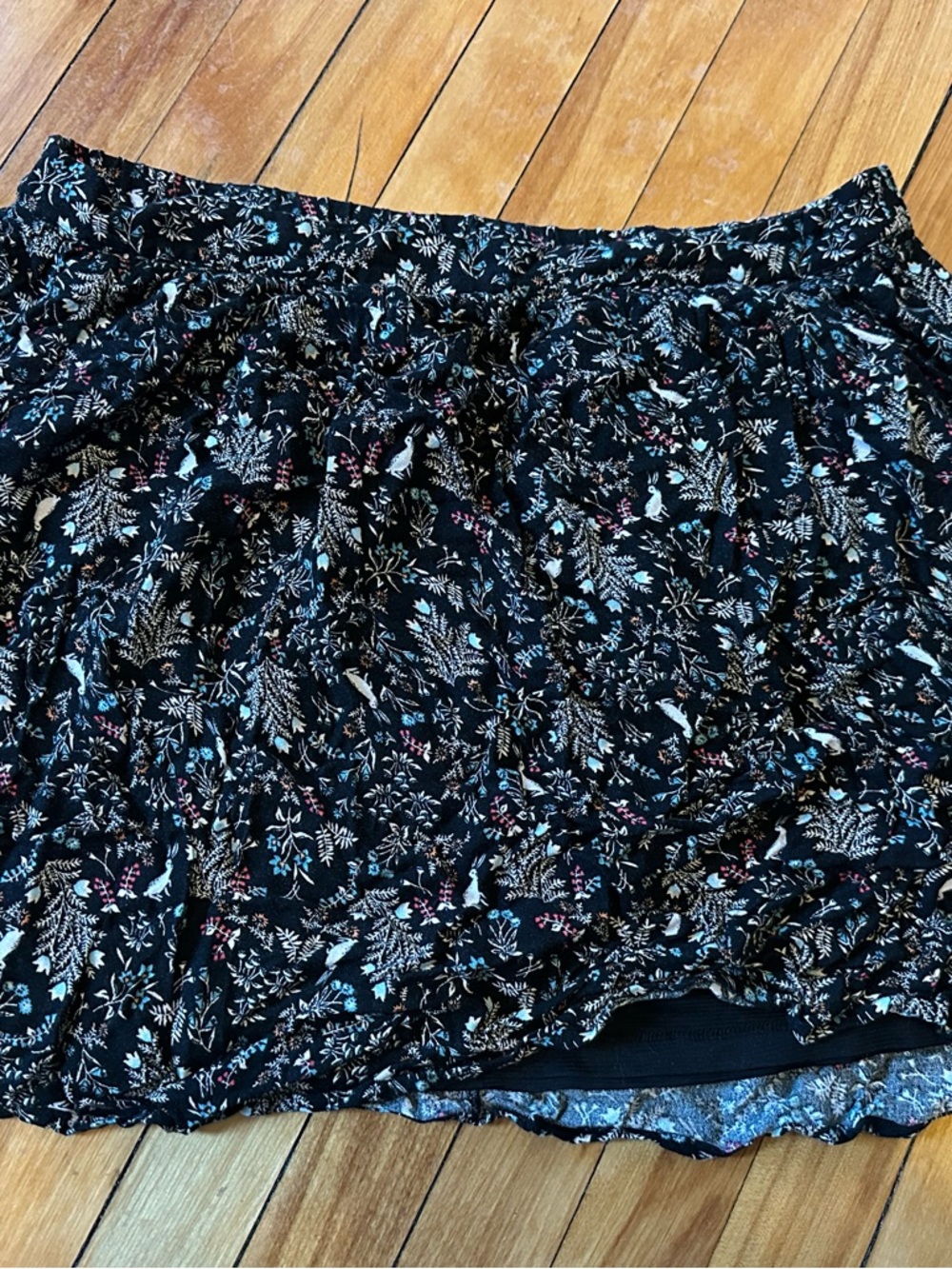 Old Navy Black Mini Skirt with Floral & Bird Accent